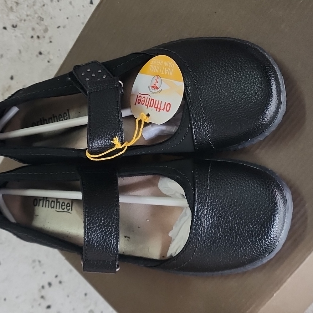 Woman's shoes